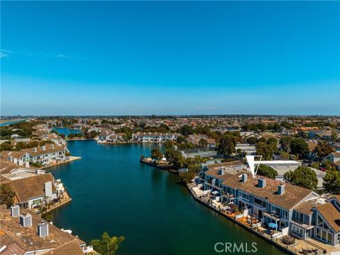 3485 Windspun , Huntington Beach, CA