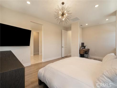 21171 Strathmoor , Huntington Beach, CA