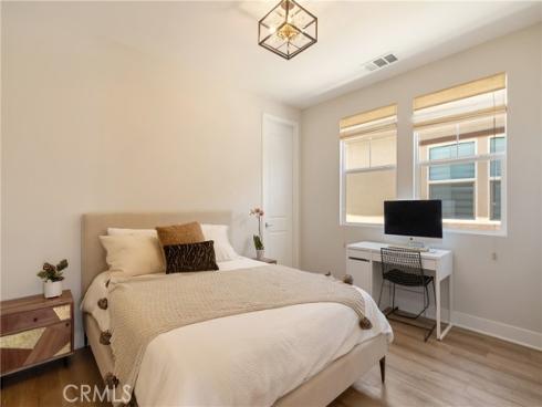 21171 Strathmoor , Huntington Beach, CA