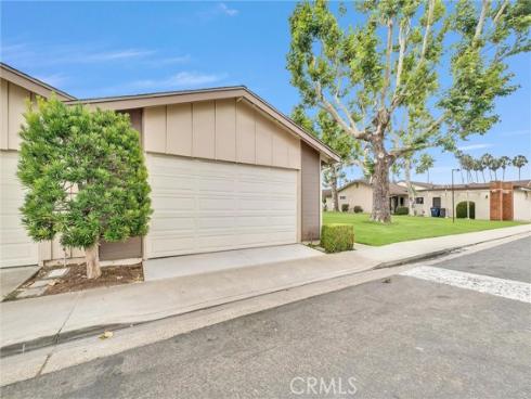 9766 Verde Mar Drive, Huntington Beach, CA