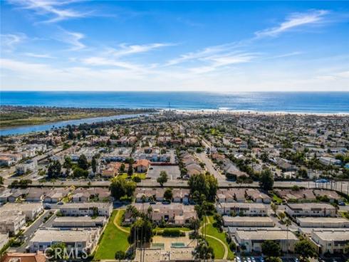 9766 Verde Mar Drive, Huntington Beach, CA