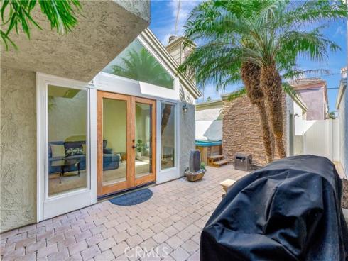 626 9th Street, Huntington Beach, CA