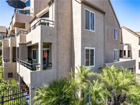 1200 Pacific Coast 209 Highway, Huntington Beach, CA