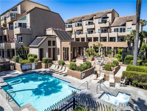 1200  Pacific Coast  209  Highway, Huntington Beach, CA