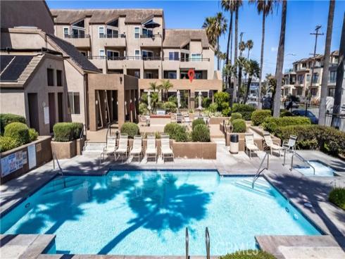 1200 Pacific Coast 209 Highway, Huntington Beach, CA