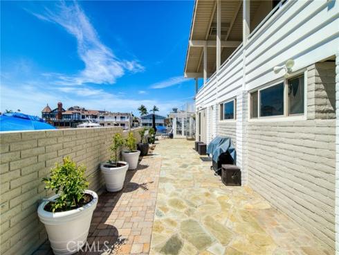 4051  Davenport  , Huntington Beach, CA