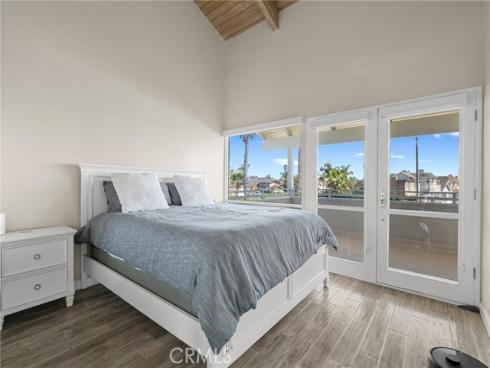 4051  Davenport  , Huntington Beach, CA