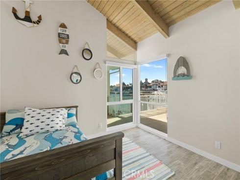 4051  Davenport  , Huntington Beach, CA
