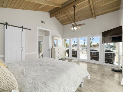 4051  Davenport  , Huntington Beach, CA