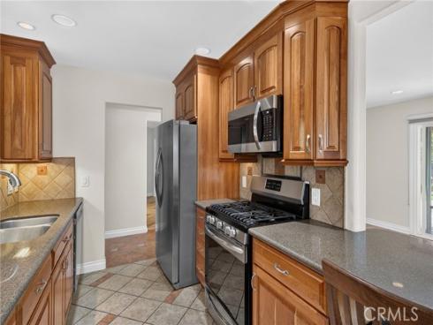 5051 Sisson Drive, Huntington Beach, CA