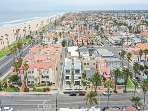 109  9th  , Huntington Beach, CA