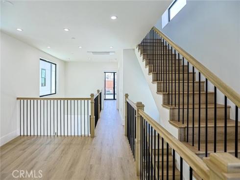 109  9th  , Huntington Beach, CA