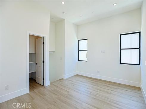 109  9th  , Huntington Beach, CA