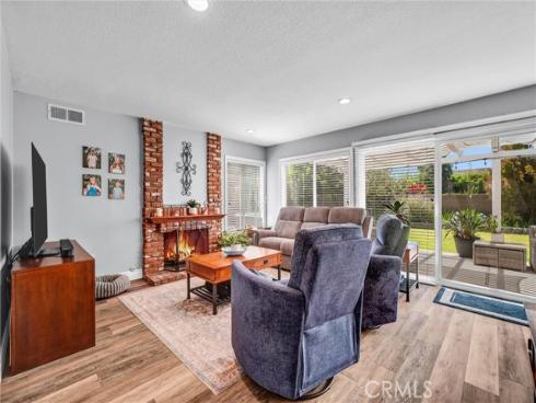 17661 Falkirk , Huntington Beach, CA