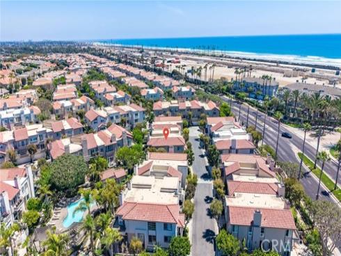 19372 Maidstone Lane, Huntington Beach, CA