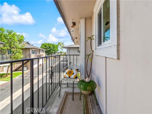 16737  Viewpoint Lane 148d  , Huntington Beach, CA