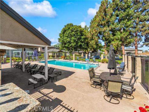 16737  Viewpoint Lane 148d  , Huntington Beach, CA