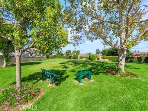 16737  Viewpoint Lane 148d  , Huntington Beach, CA