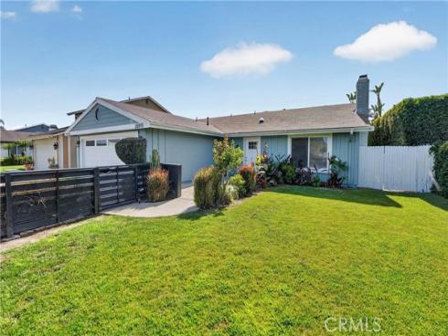 20911 Charwood , Huntington Beach, CA