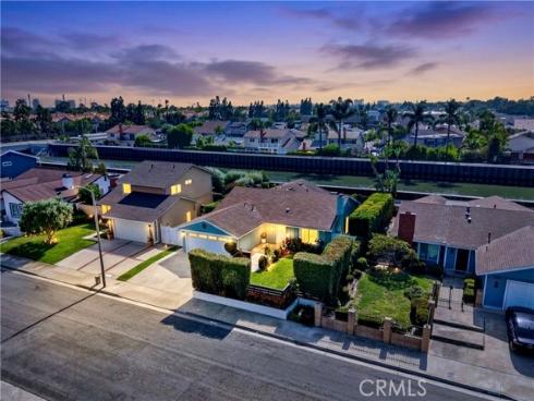 20911  Charwood  , Huntington Beach, CA