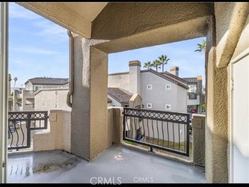 430 Lake Street, Huntington Beach, CA