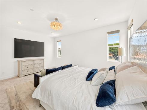 21212 Altair Lane, Huntington Beach, CA