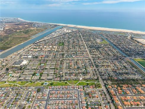 21212  Altair   Lane, Huntington Beach, CA