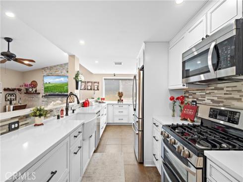 20712 Spindrift Lane, Huntington Beach, CA