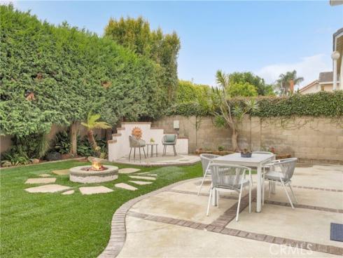 8792 Baywood Drive, Huntington Beach, CA