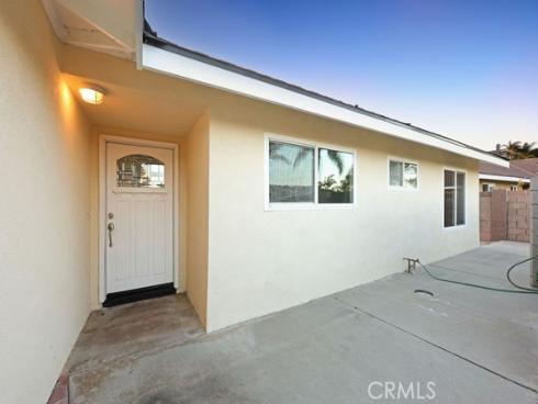 20431 Seven Seas Lane, Huntington Beach, CA