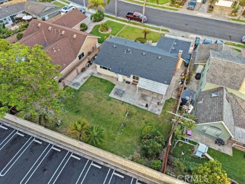20431 Seven Seas Lane, Huntington Beach, CA