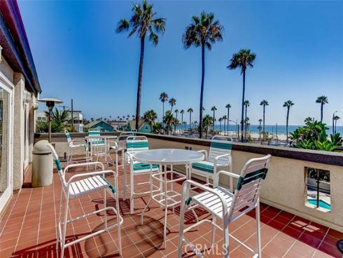 200  Pacific coast  M50  Highway, Huntington Beach, CA