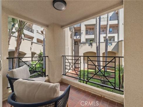 200 Pacific coast M50 Highway, Huntington Beach, CA