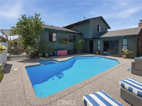 17432 Almelo Lane, Huntington Beach, CA