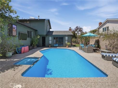 17432 Almelo Lane, Huntington Beach, CA