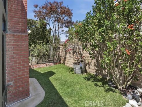 17432 Almelo Lane, Huntington Beach, CA