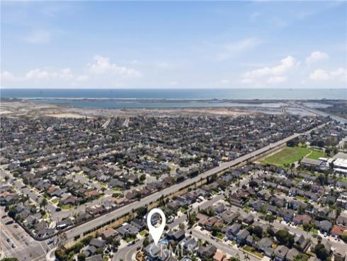 17432 Almelo Lane, Huntington Beach, CA