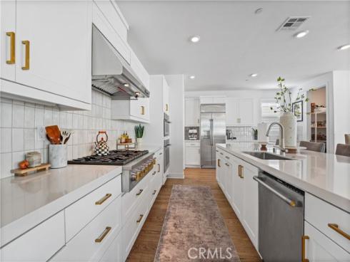 9611 Gisler Drive, Huntington Beach, CA