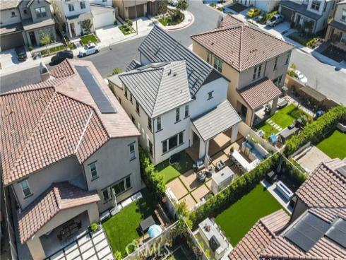 9611 Gisler Drive, Huntington Beach, CA