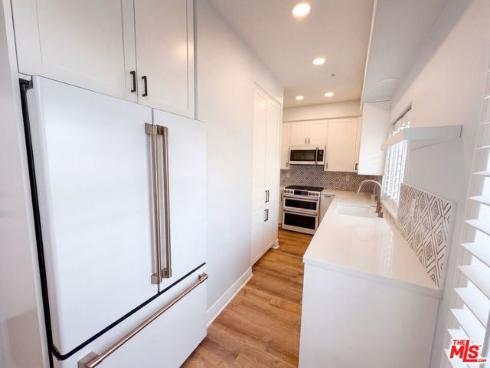 18743 Chapel Lane, Huntington Beach, CA