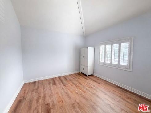 18743 Chapel Lane, Huntington Beach, CA