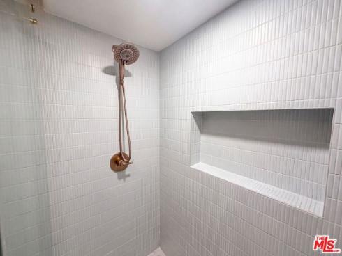 18743 Chapel Lane, Huntington Beach, CA