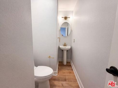 18743 Chapel Lane, Huntington Beach, CA