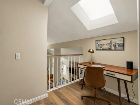 8381 Seaport Dr. , Huntington Beach, CA