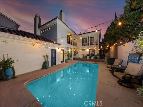 736  14th  , Huntington Beach, CA