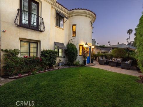 736  14th  , Huntington Beach, CA