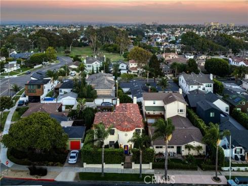 736  14th  , Huntington Beach, CA