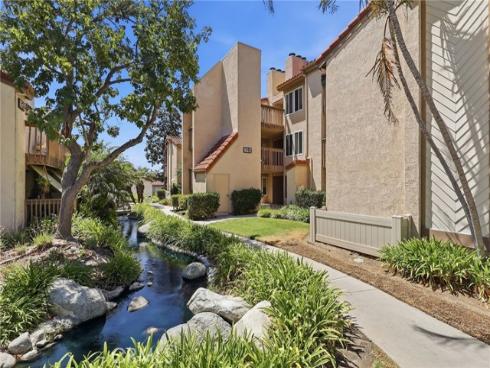 16512 Blackbeard 305 , Huntington Beach, CA