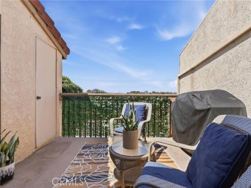 16512 Blackbeard 305 , Huntington Beach, CA