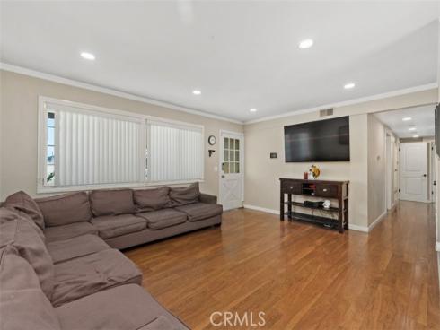 6502 Edgemont , Huntington Beach, CA